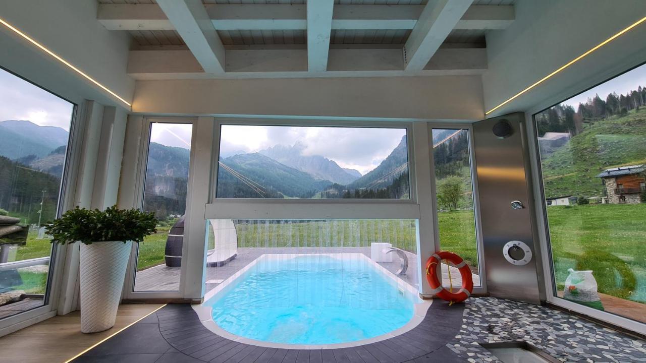 Hotel Vienna San Martino Di Castrozza Exterior photo