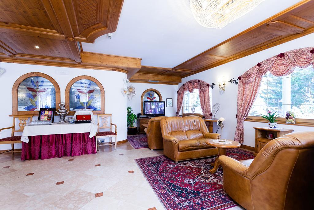 Hotel Vienna San Martino Di Castrozza Exterior photo